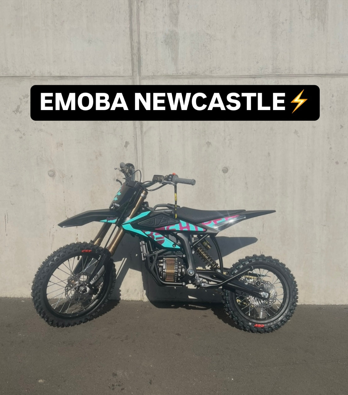 2025 SurRon HyperBee Black