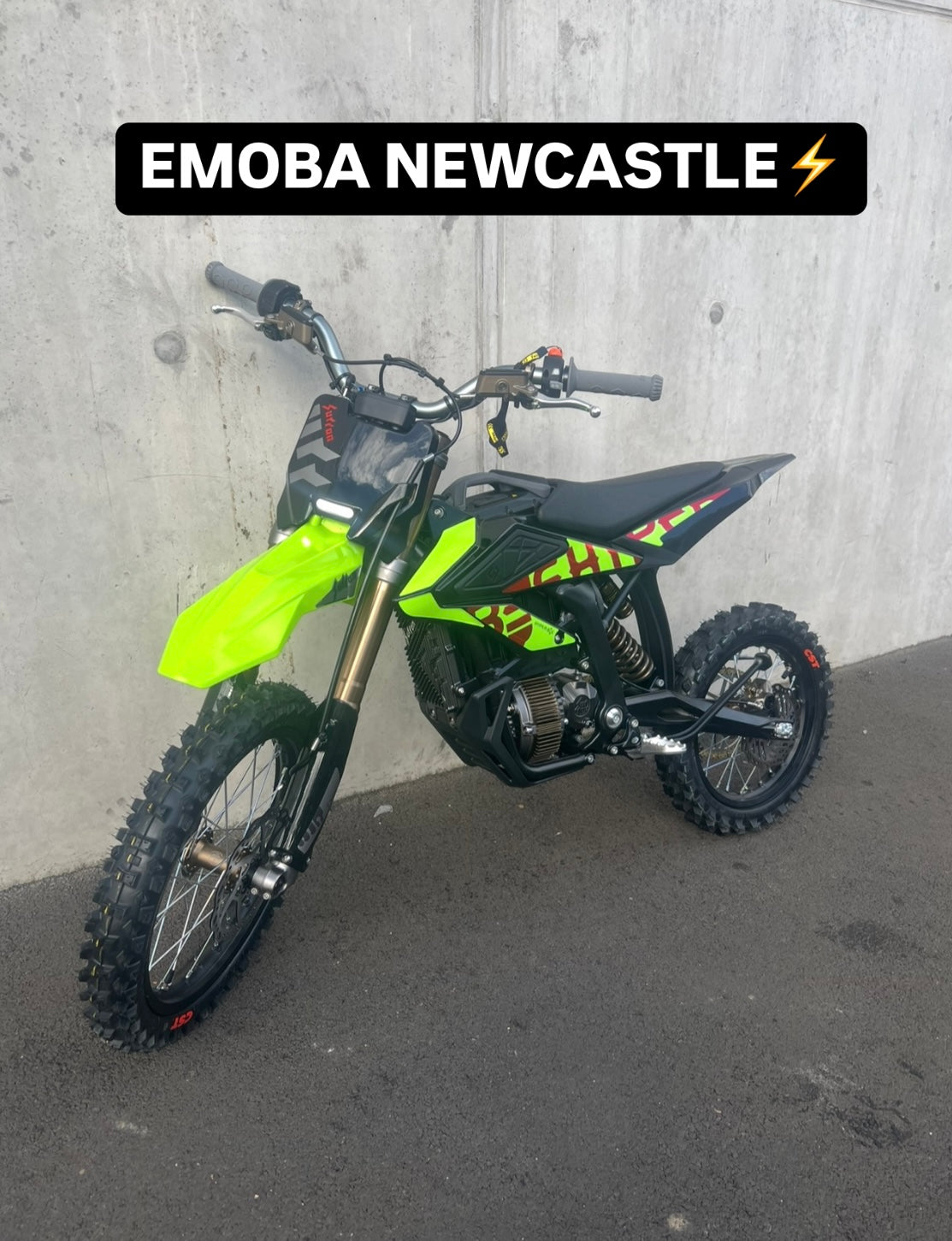 2025 SurRon HyperBee Green